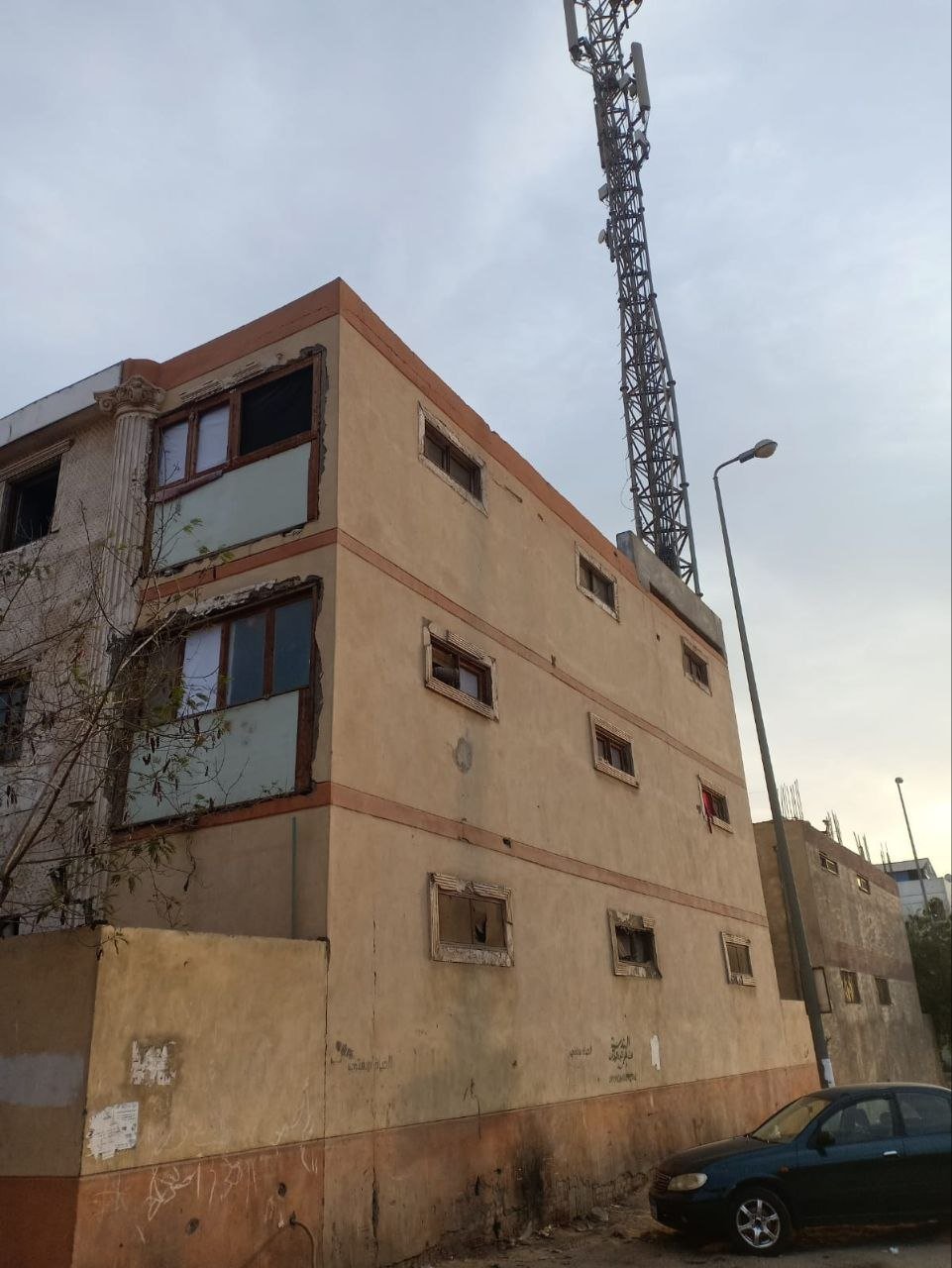 عقار